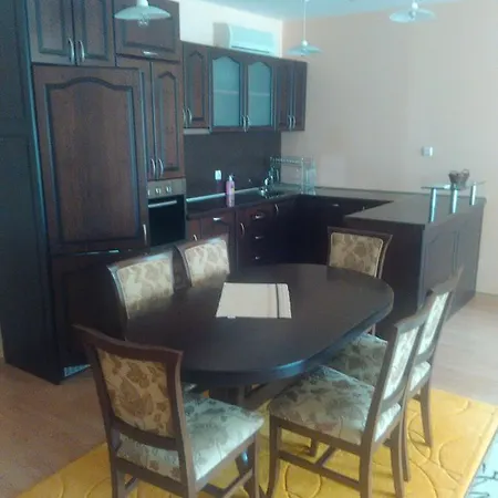 Complex Oazis Aparthotel 4*