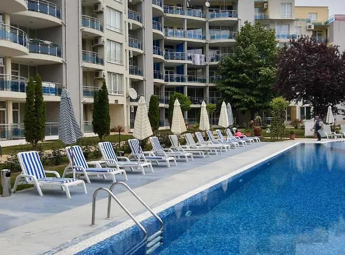 Apartmanhotel Complex Oazis Ravda
