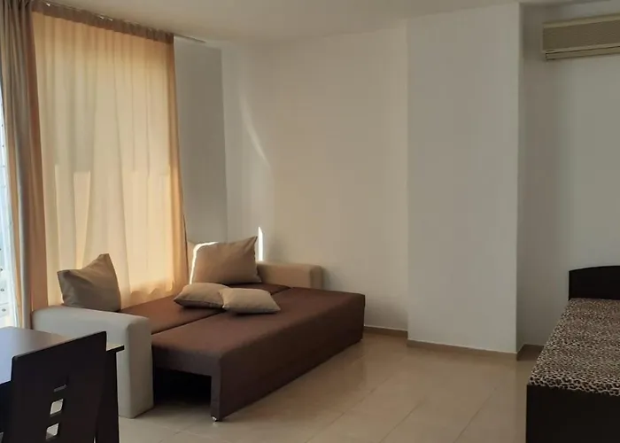 Complex Oazis Aparthotel