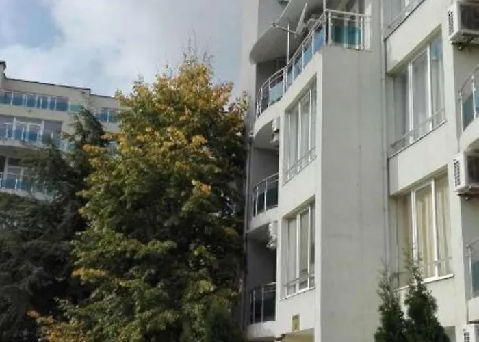 Complex Oazis Apartmanhotel