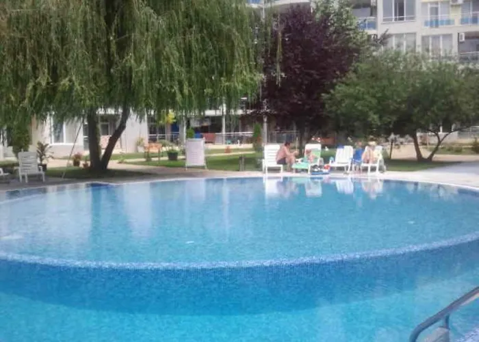 Complex Oazis Apartmanhotel Ravda